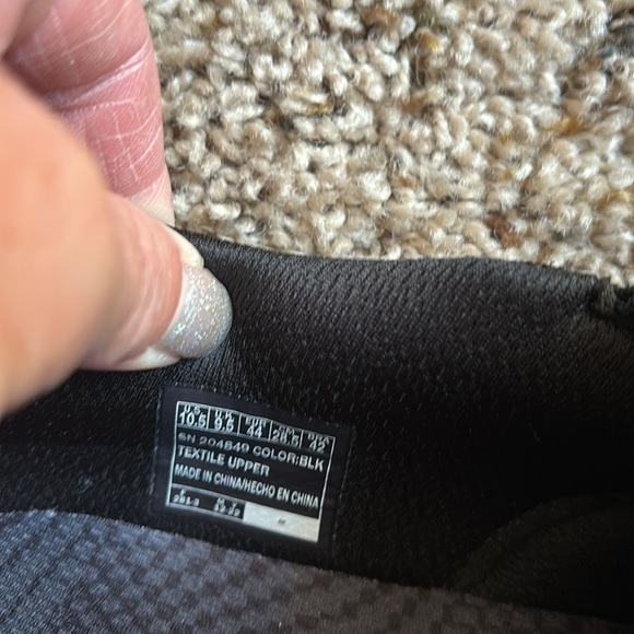 Skechers Slip On Shoes - Picture 7 of 9